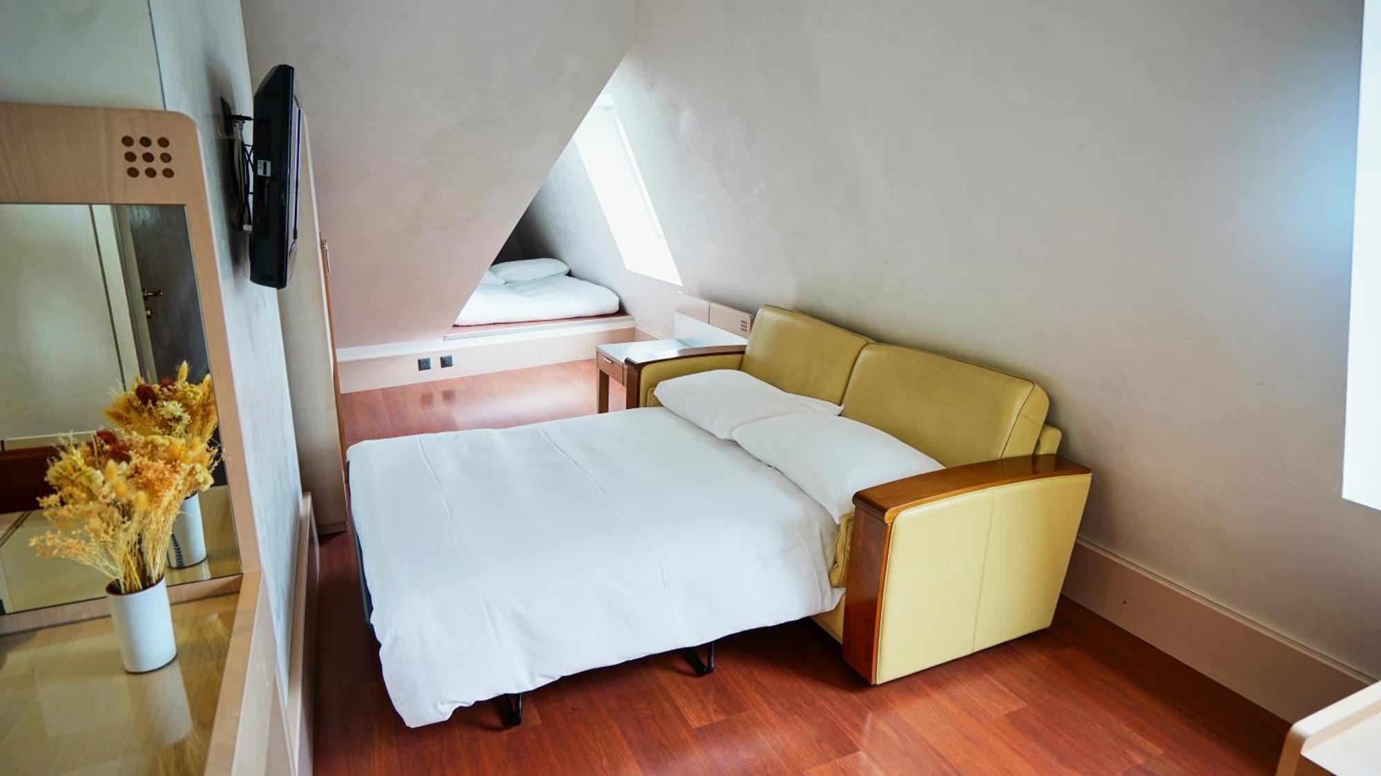 Hotel Real Nyon By Happyculture Екстер'єр фото