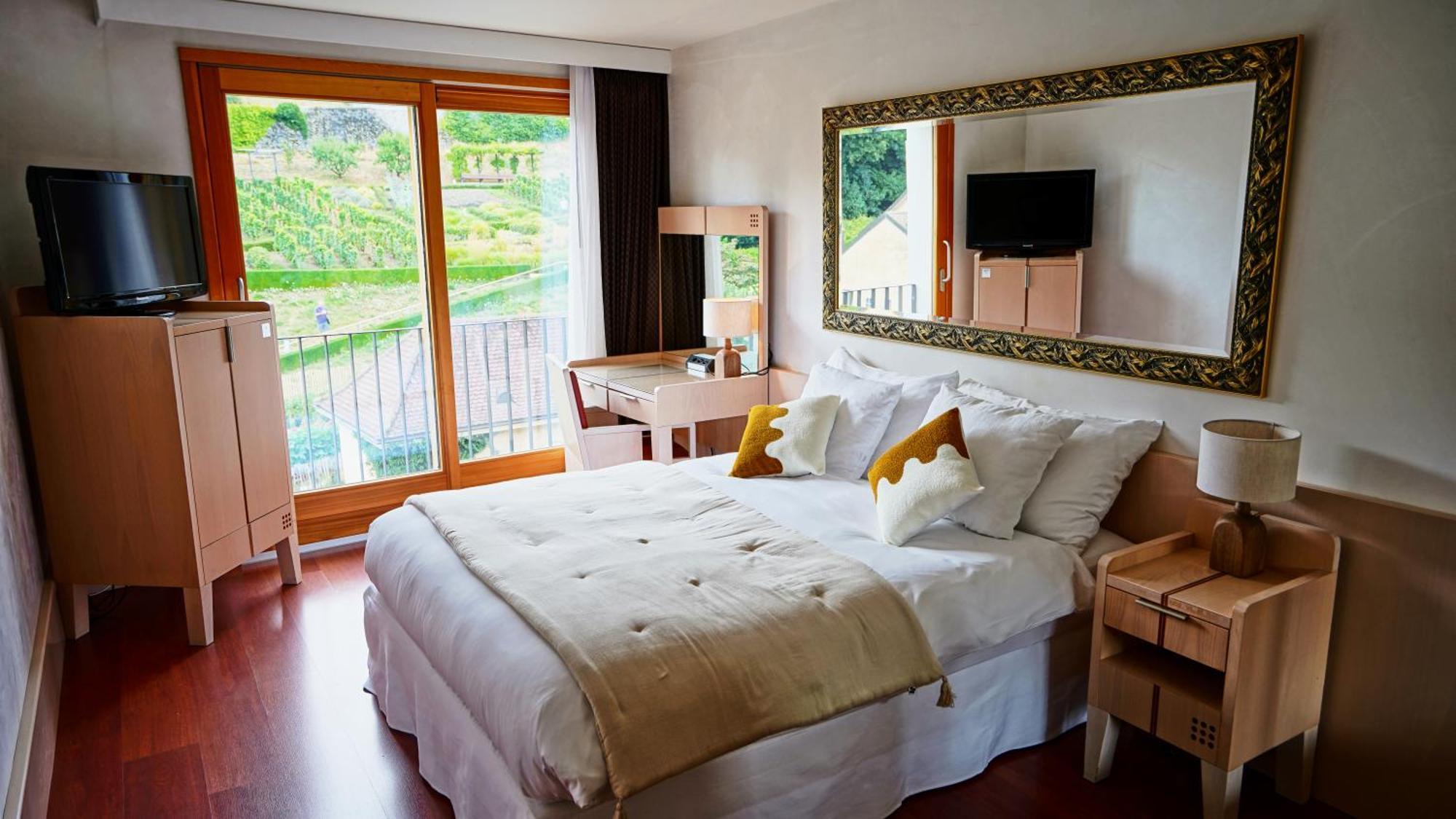 Hotel Real Nyon By Happyculture Екстер'єр фото