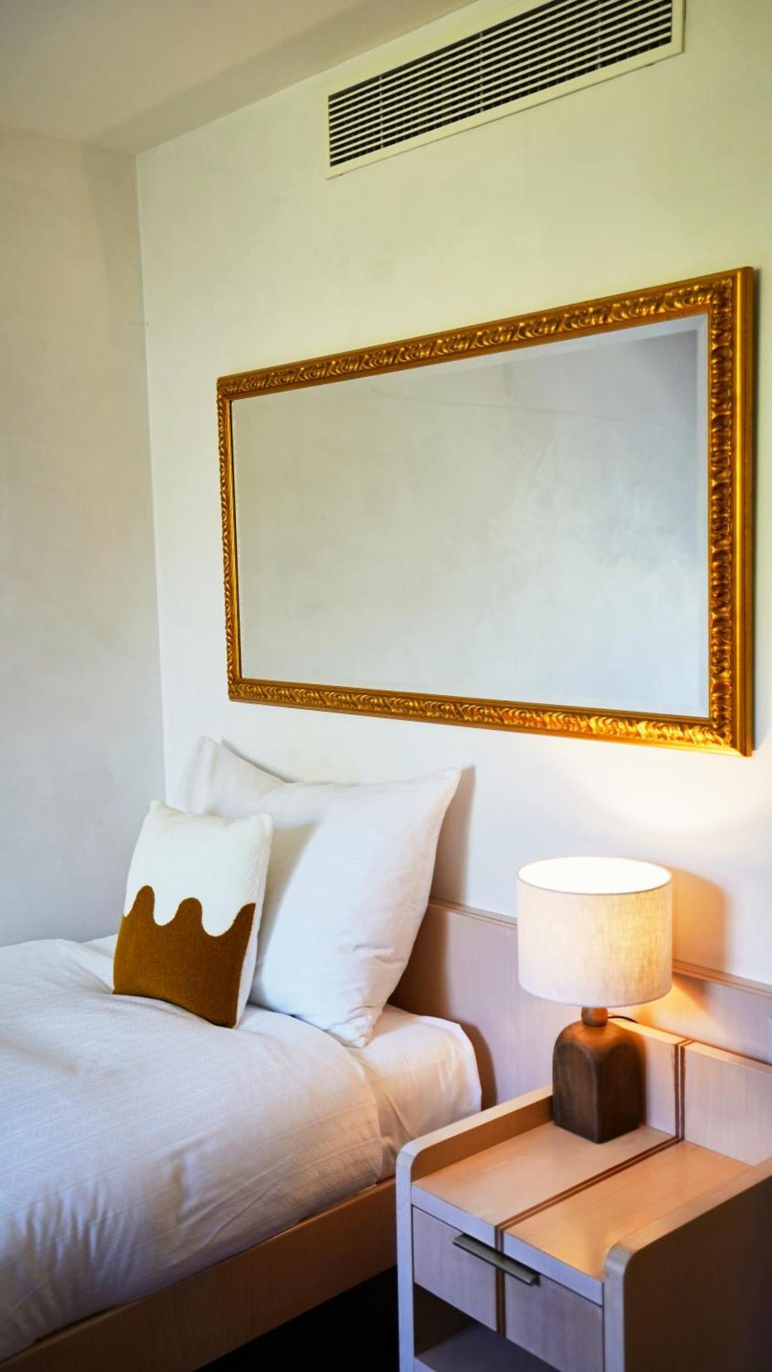 Hotel Real Nyon By Happyculture Екстер'єр фото