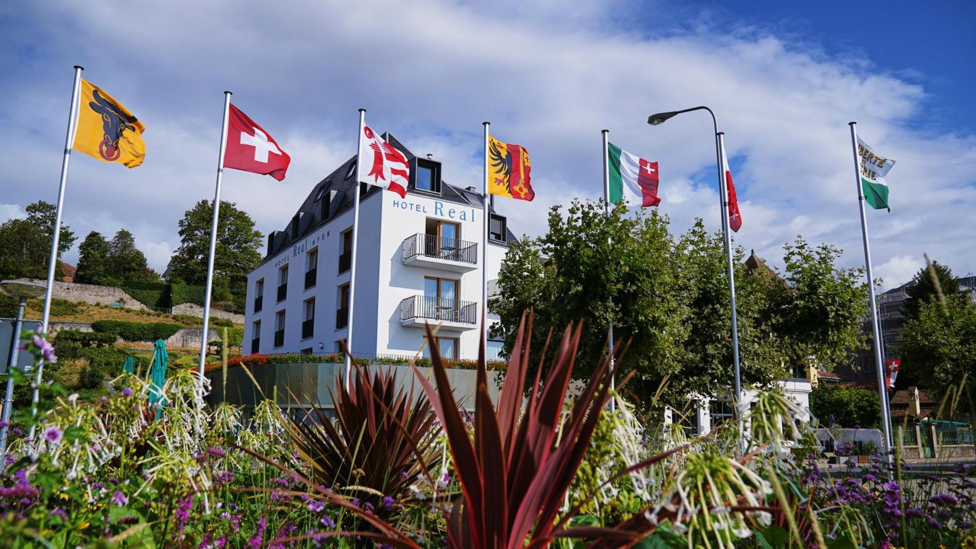 Hotel Real Nyon By Happyculture Екстер'єр фото