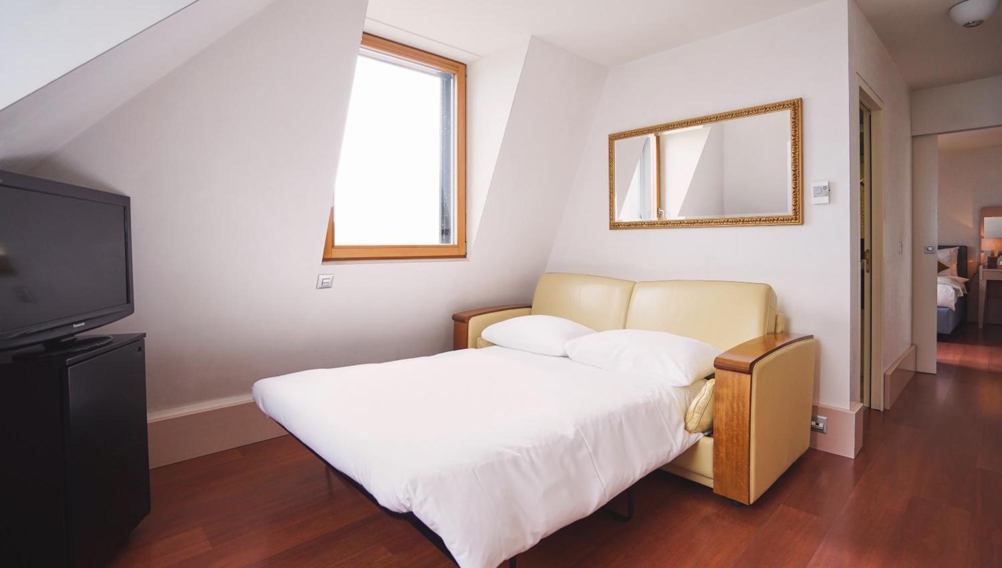 Hotel Real Nyon By Happyculture Екстер'єр фото
